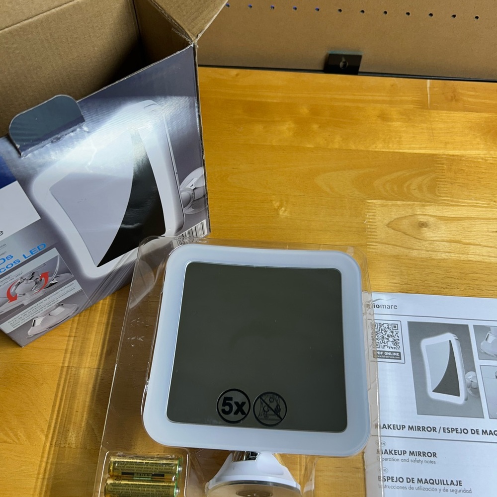 LED Lighted Makeup Mirror - White NIB